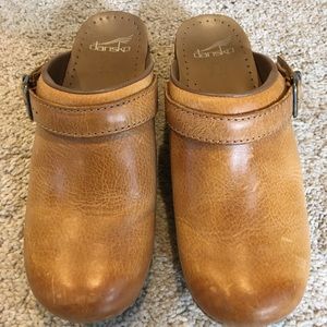Dansko Honey Ingrid Clog size 38